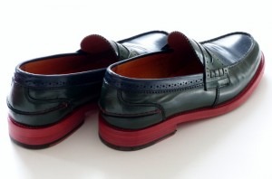 Tommy Hilfiger Penny Loafer in Evergreen Core Navy