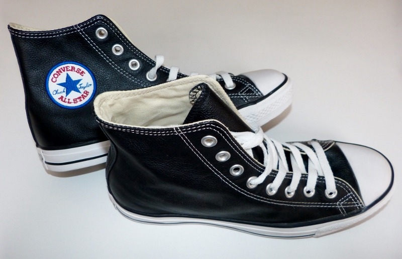 Converse Chucks - black leather