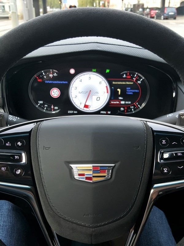 Cadillac CTS-V Cockpit