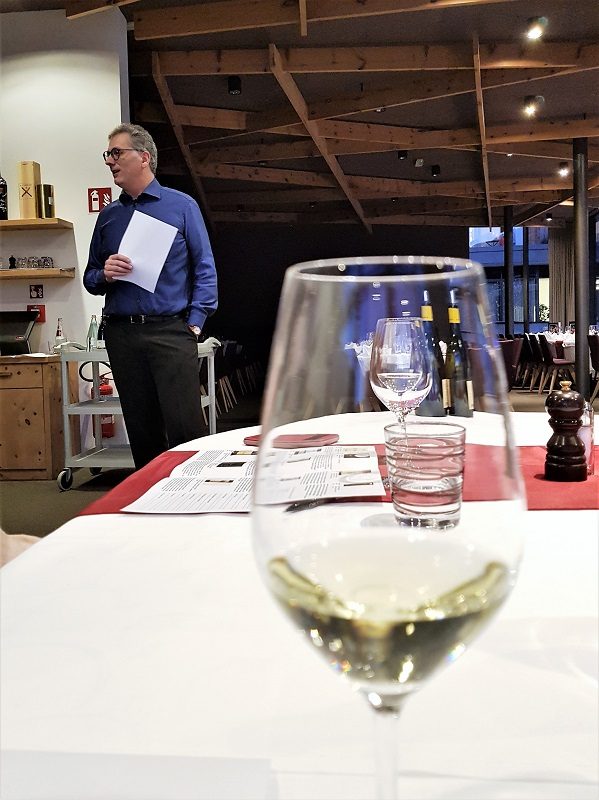 Weinverkostung im Hotel Cristal in Obereggen mit Erich Thaler - Eggental