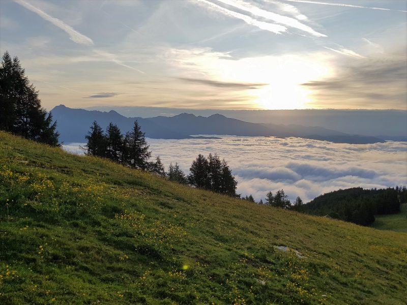 Sonnenaufgang mit der Sonnenbahn am Speiereck - Salzburger Lungau