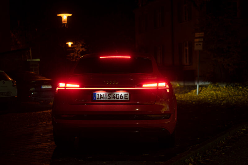 Audi e-tron S Sportback Beleuchtung Heck plus Bremse
