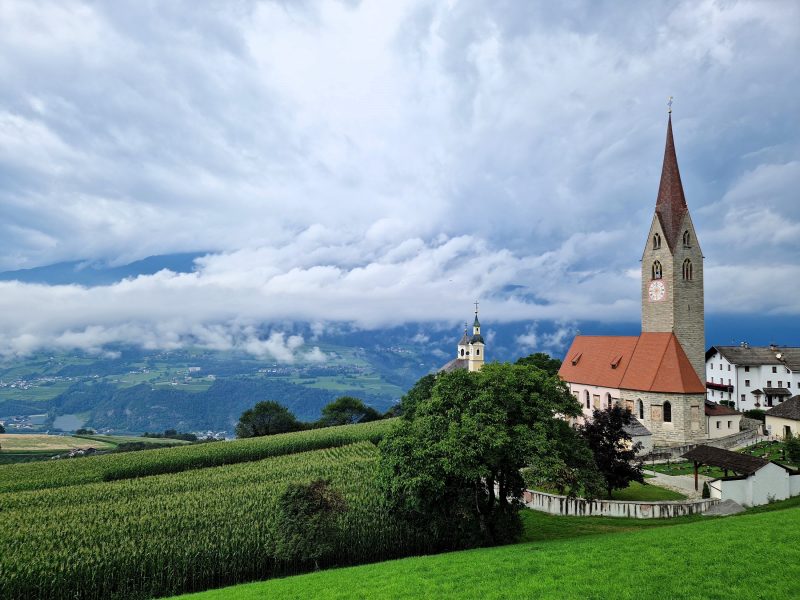 Pfarrkirche St. Andrä oberhalb von Brixen
