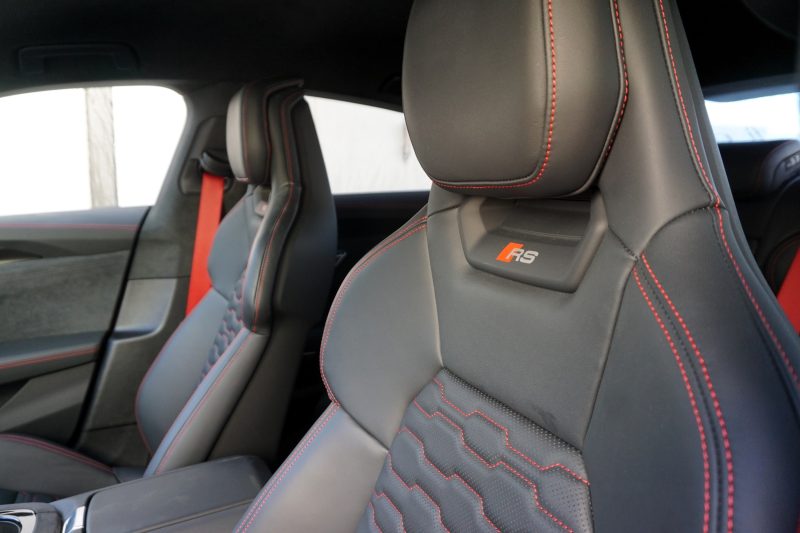Der Audi RS e-tron GT im Test - Sitze