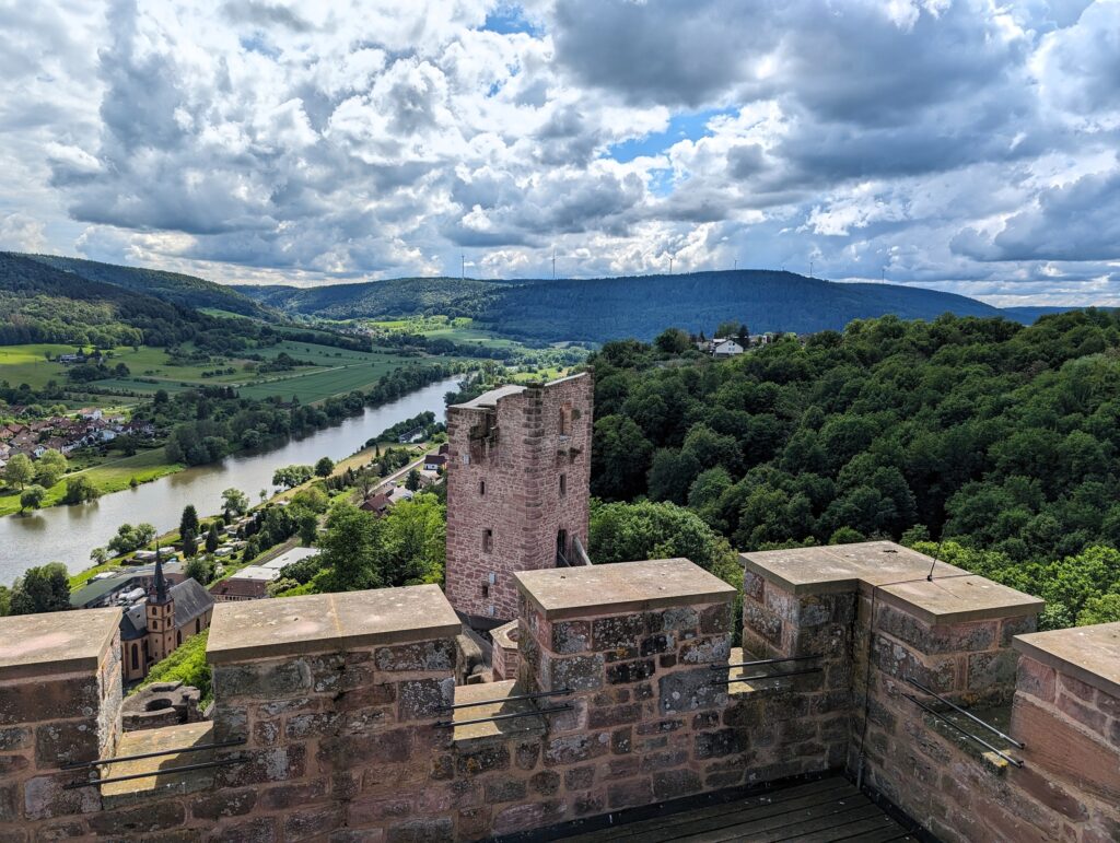 Die Henneburg in Stadtprozelten im Landkreis Miltenberg