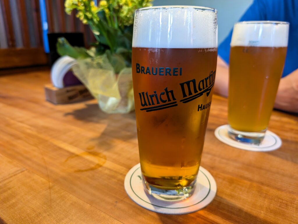 Bier in der Brauerei Martin auf dem 3-Tälerweg im Schweinfurter Oberland