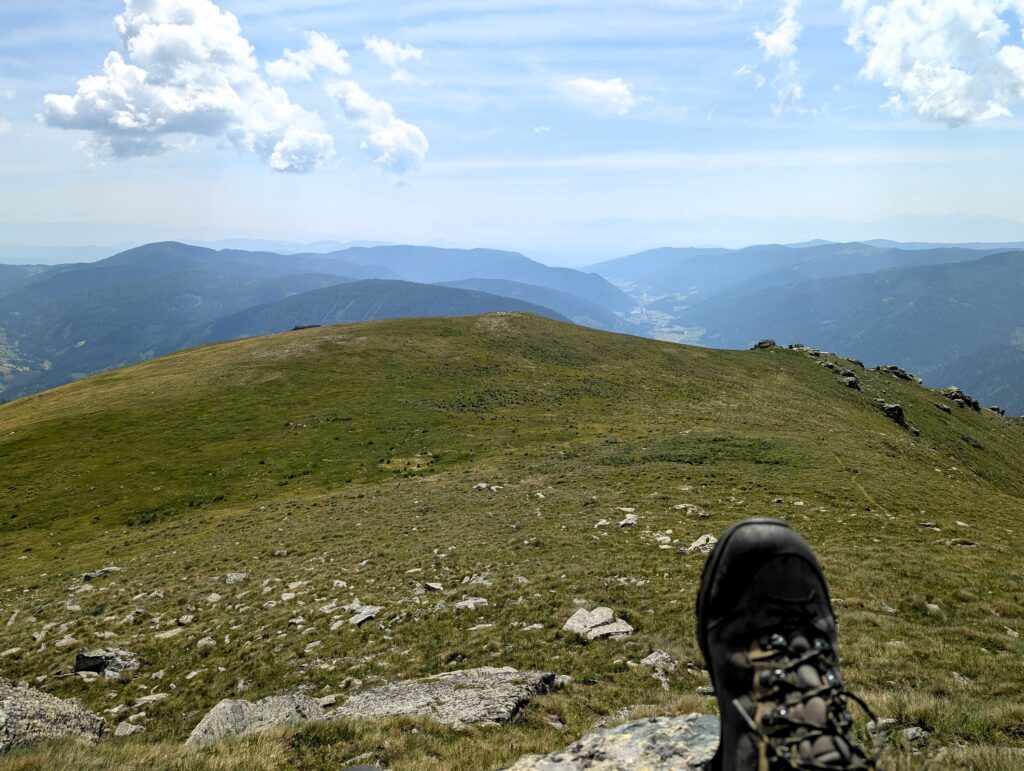 Nockberge-Trail Etappe 5 vom Falkertsee nach Bad Kleinkirchheim Zirkitzen - Rast mit Aussicht