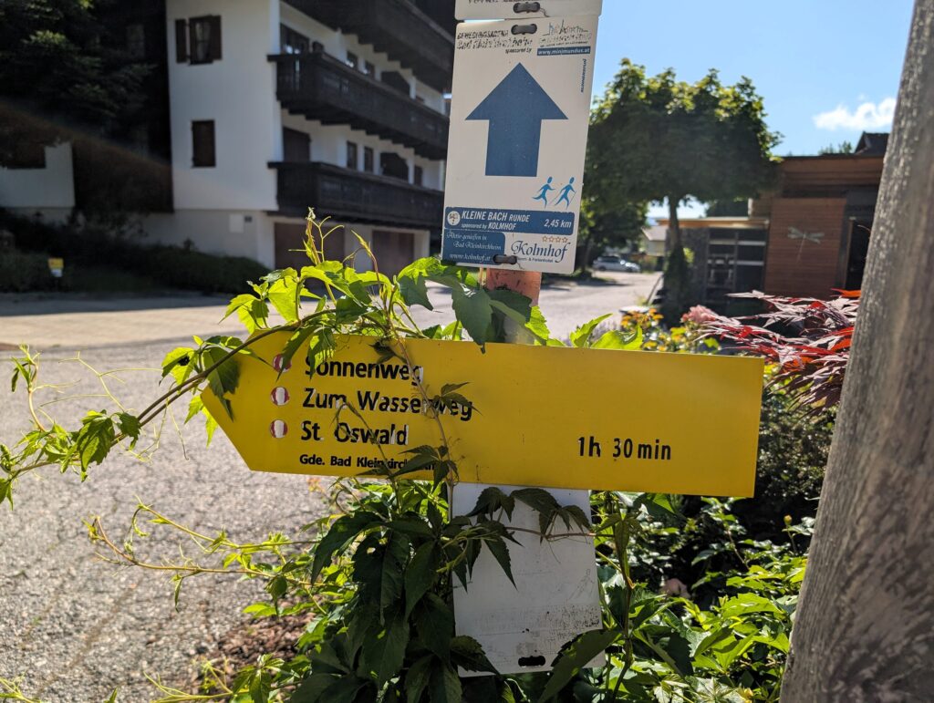 Nockberge-Trail Etappe 6 vom Bad Kleinkirchheim Zirkitzen zum Erlacherhaus - Wegweise Beginn