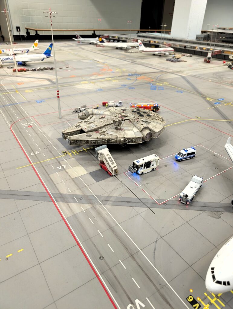 Der Millennium Falke im Miniatur Wunderland in Hamburg