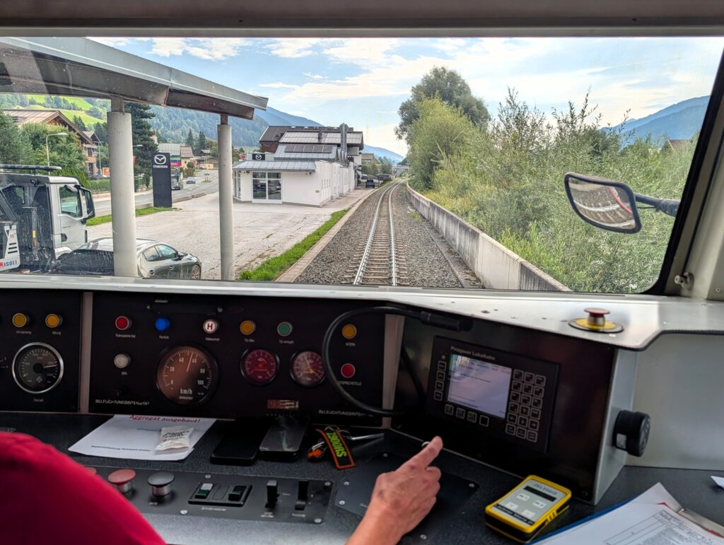 Im Führerhaus der Pinzgauer Lokalbahn
